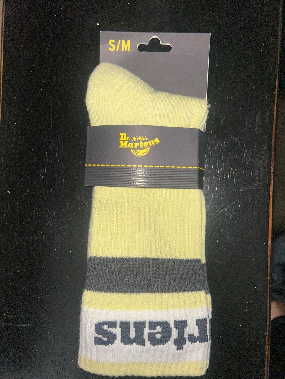Dr  Martens yellow S/M crew NWT